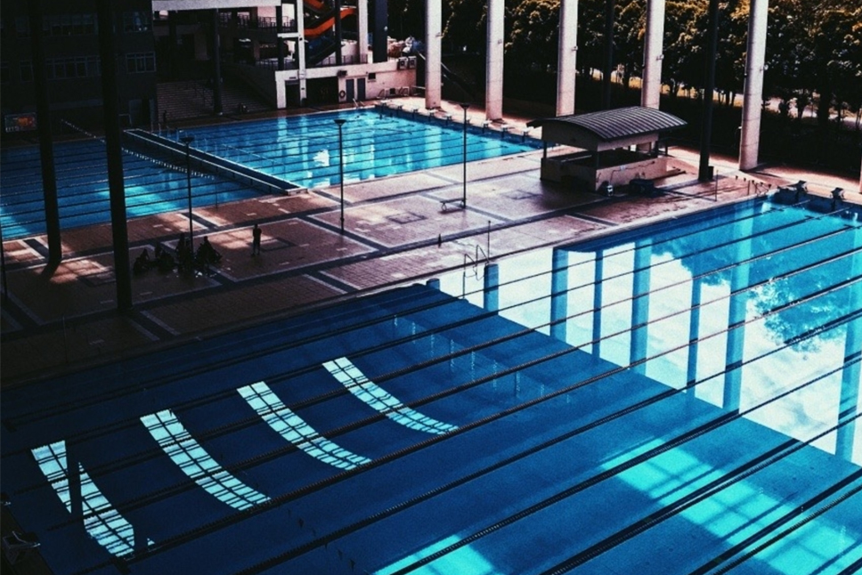 piscine publique, projet de taille